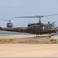 ET-218 HU.10-44 FAMET Bell UH-1H Iroquois
